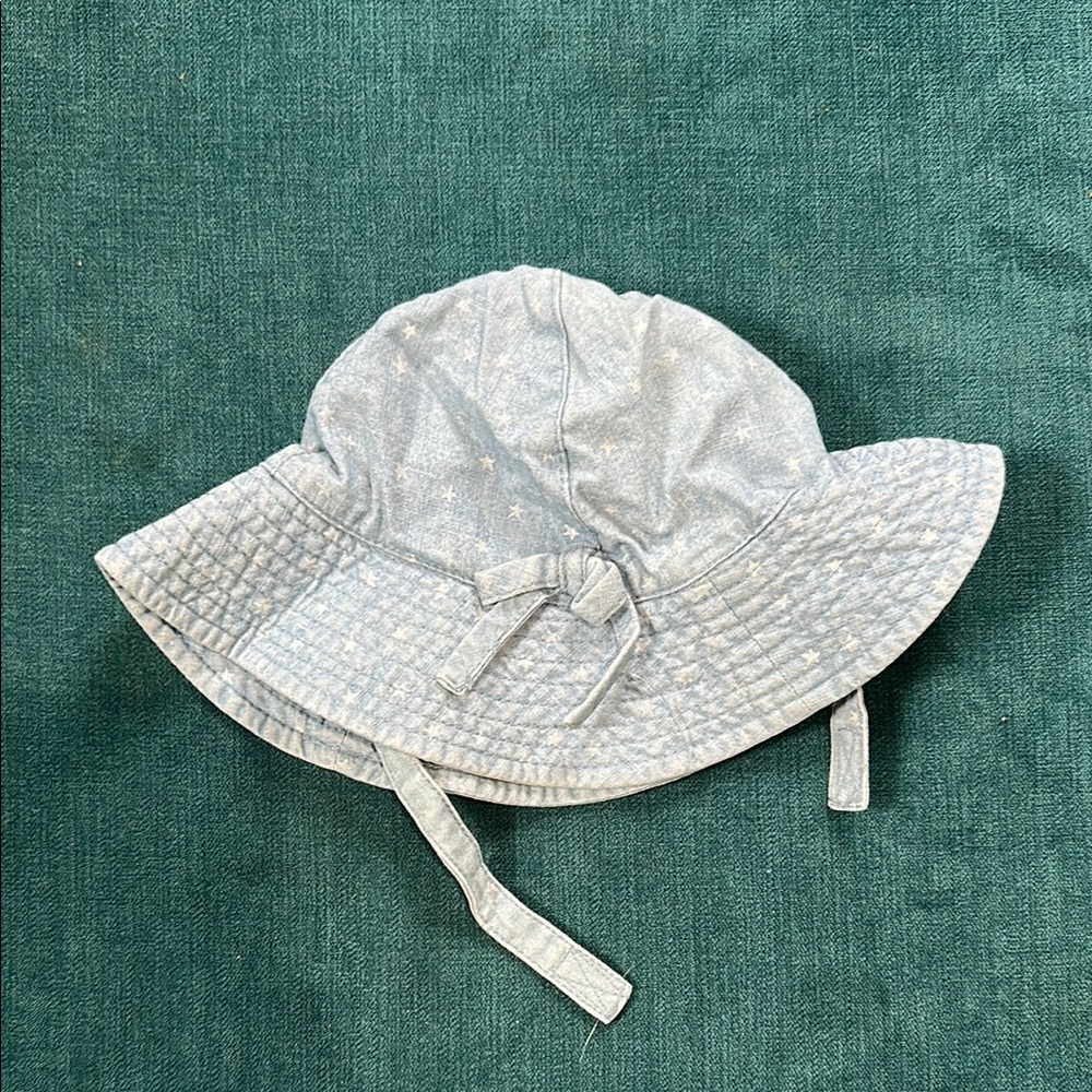 Light Blue Bucket Hat with Star Pattern